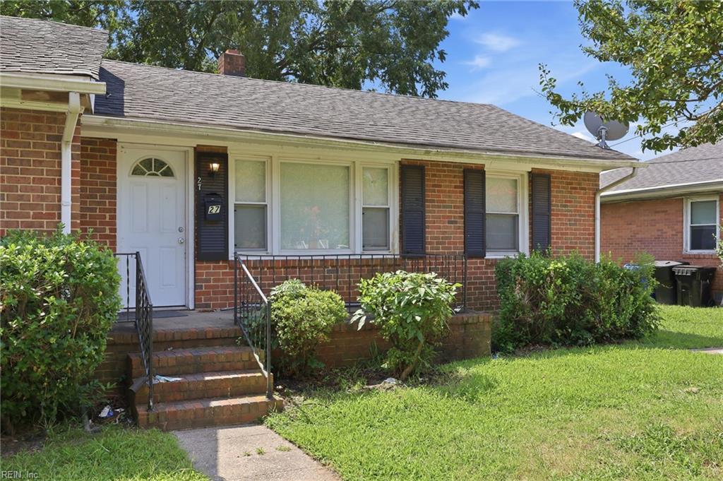 Photo of 27 Carver Circle, Portsmouth, VA 23701 (MLS # 10651906)