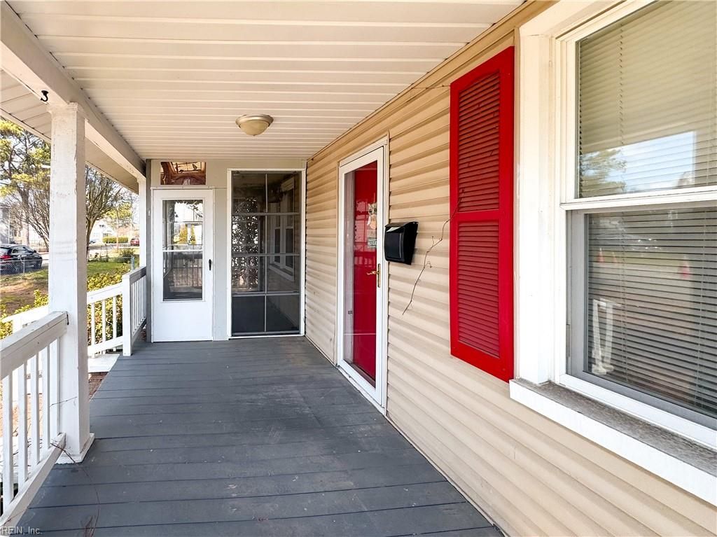 Photo of 460 England Avenue, Hampton, VA 23669 (MLS # 10624080)