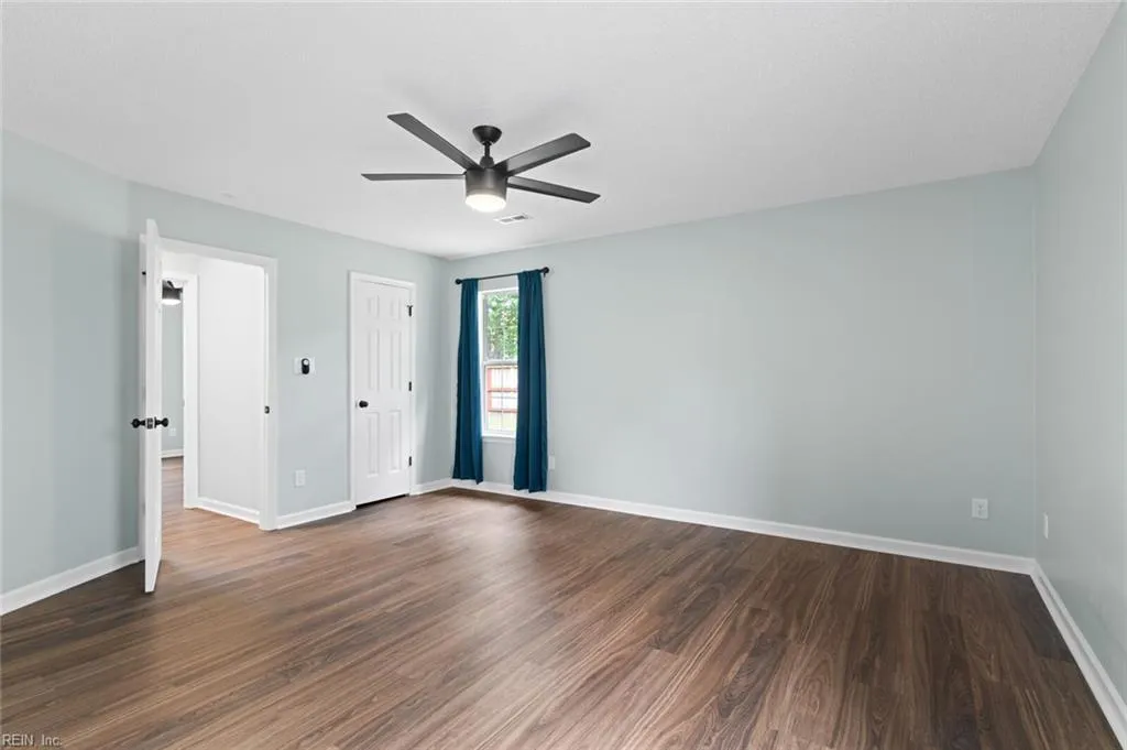 Hampton, Virginia 23666, United States, 3 Bedrooms Bedrooms, ,2 BathroomsBathrooms,Residential,Active,168236