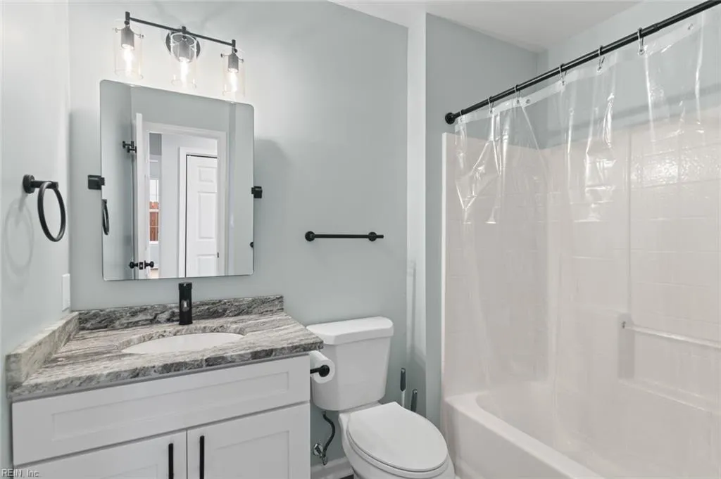 Hampton, Virginia 23666, United States, 3 Bedrooms Bedrooms, ,2 BathroomsBathrooms,Residential,Active,168236