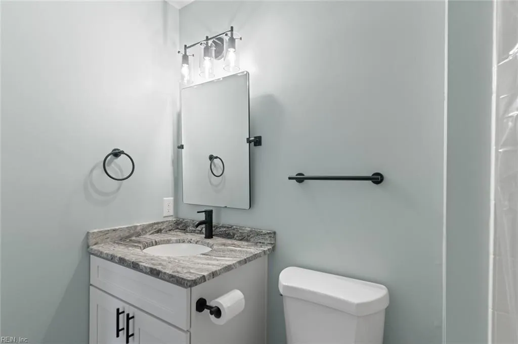 Hampton, Virginia 23666, United States, 3 Bedrooms Bedrooms, ,2 BathroomsBathrooms,Residential,Active,168236