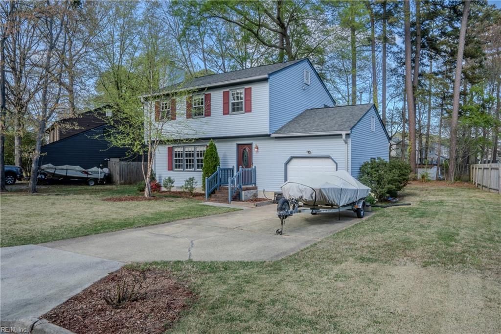 Photo of 8 Redcedar Way, Newport News, VA 23608 (MLS # 10628238)