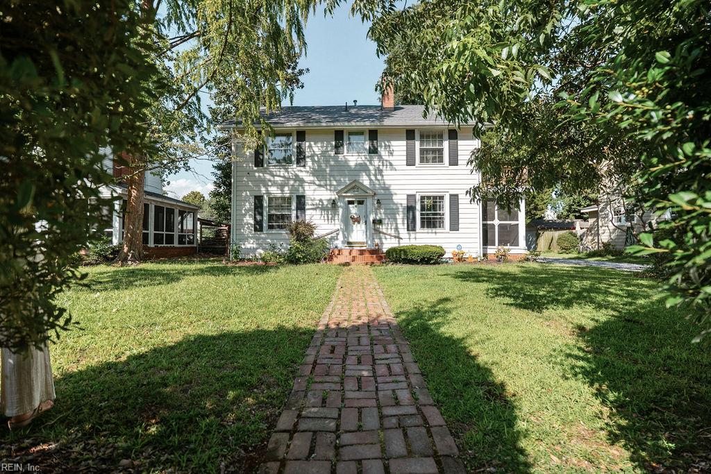 Photo of 40 Pear Avenue, Hampton, VA 23661 (MLS # 10650073)