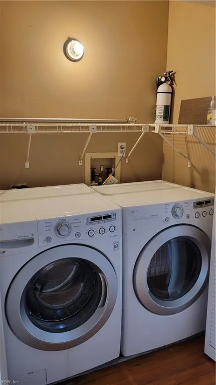 Norfolk, Virginia 23507, United States, 5 Bedrooms Bedrooms, ,4 BathroomsBathrooms,Residential,Active,137365