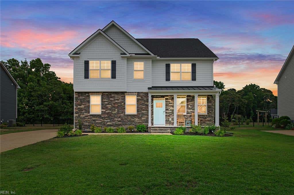 Photo of 212 Saint Andrews, Smithfield, VA 23430 (MLS # 10648554)