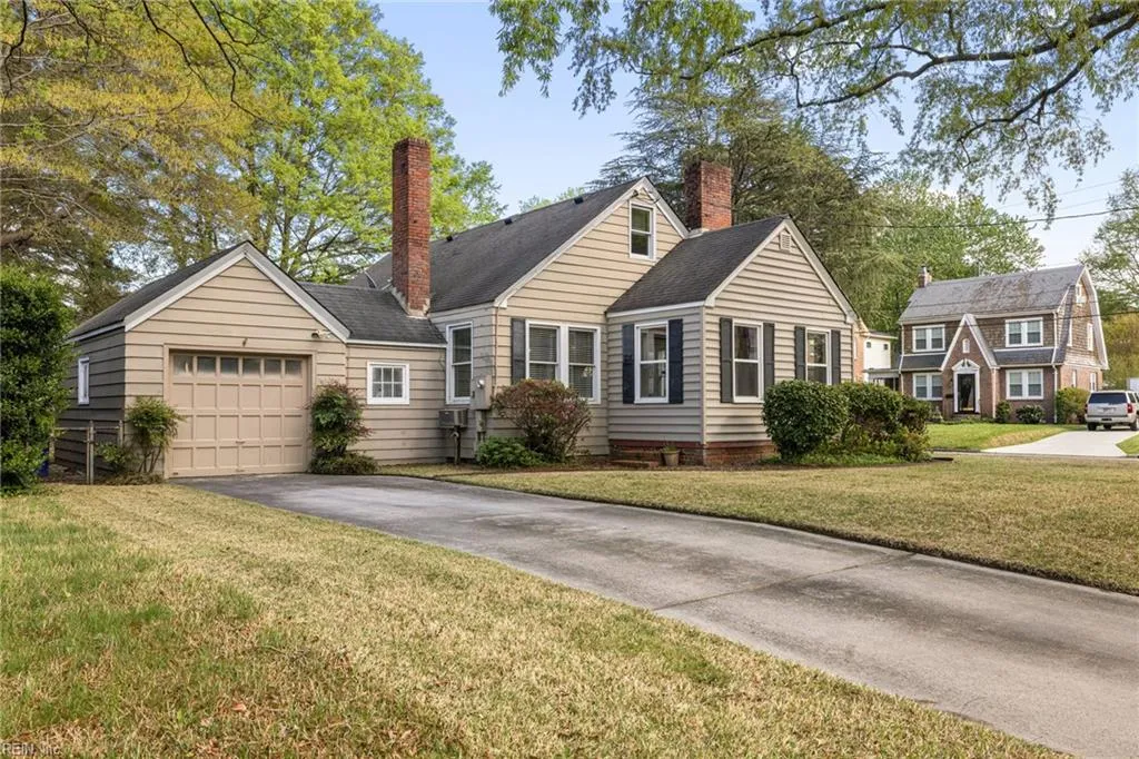 Norfolk, Virginia 23508, United States, 4 Bedrooms Bedrooms, ,3 BathroomsBathrooms,Residential,Pending,105395