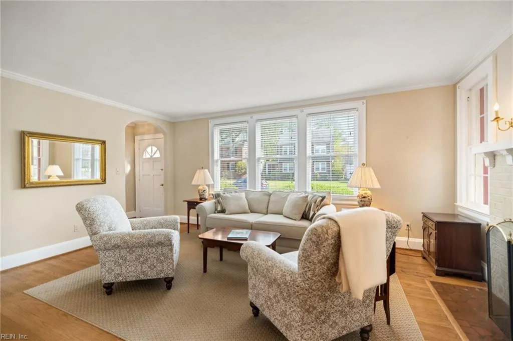 Norfolk, Virginia 23508, United States, 4 Bedrooms Bedrooms, ,3 BathroomsBathrooms,Residential,Pending,105395