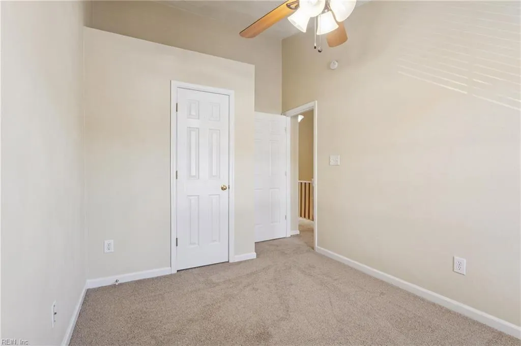 Yorktown, Virginia 23693, United States, 3 Bedrooms Bedrooms, ,3 BathroomsBathrooms,Residential,Active,204049