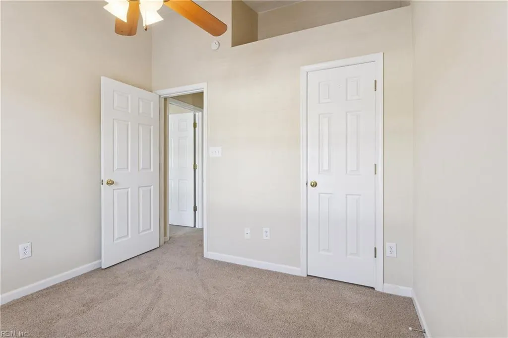 Yorktown, Virginia 23693, United States, 3 Bedrooms Bedrooms, ,3 BathroomsBathrooms,Residential,Active,204049