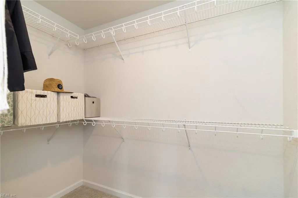 Moyock, North Carolina 27958, United States, 5 Bedrooms Bedrooms, ,4 BathroomsBathrooms,Residential,Active,169848