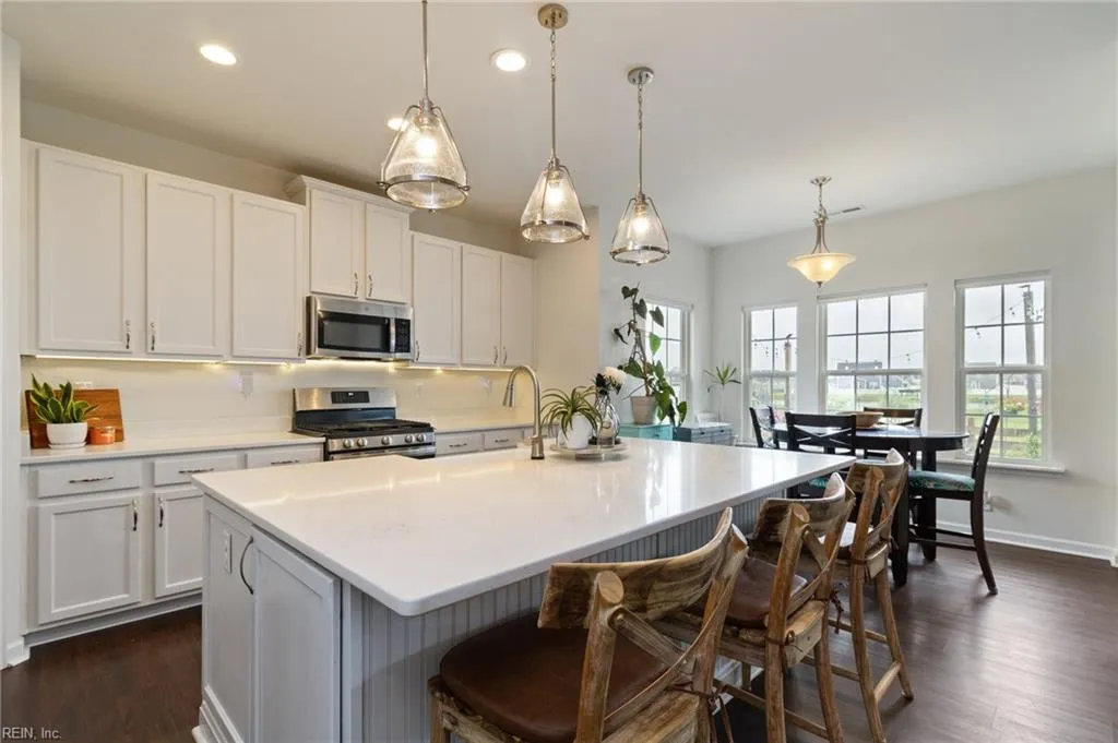 Moyock, North Carolina 27958, United States, 5 Bedrooms Bedrooms, ,4 BathroomsBathrooms,Residential,Active,169848