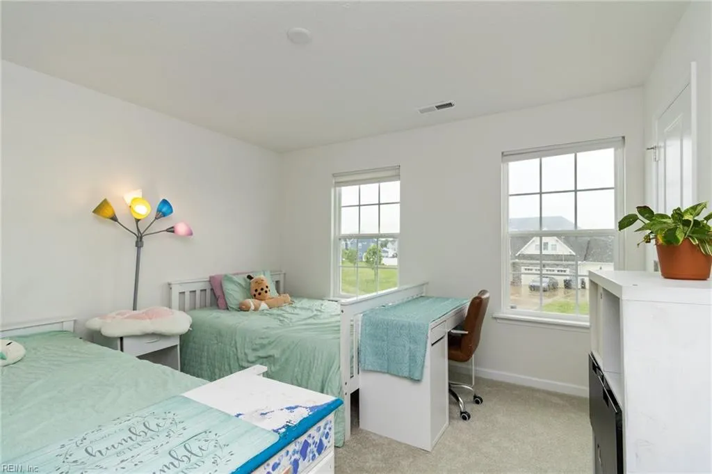 Moyock, North Carolina 27958, United States, 5 Bedrooms Bedrooms, ,4 BathroomsBathrooms,Residential,Active,169848