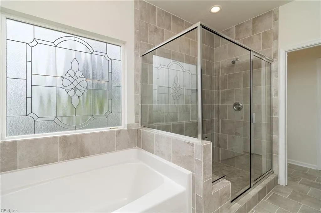 Moyock, North Carolina 27958, United States, 5 Bedrooms Bedrooms, ,4 BathroomsBathrooms,Residential,Active,169848