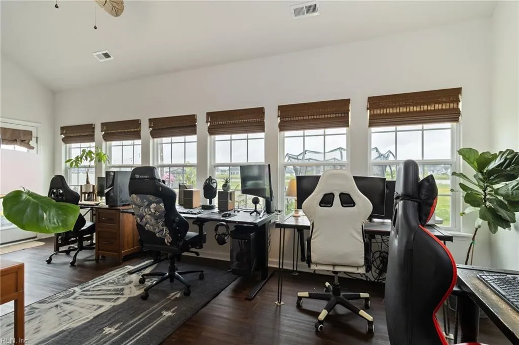 Moyock, North Carolina 27958, United States, 5 Bedrooms Bedrooms, ,4 BathroomsBathrooms,Residential,Active,169848