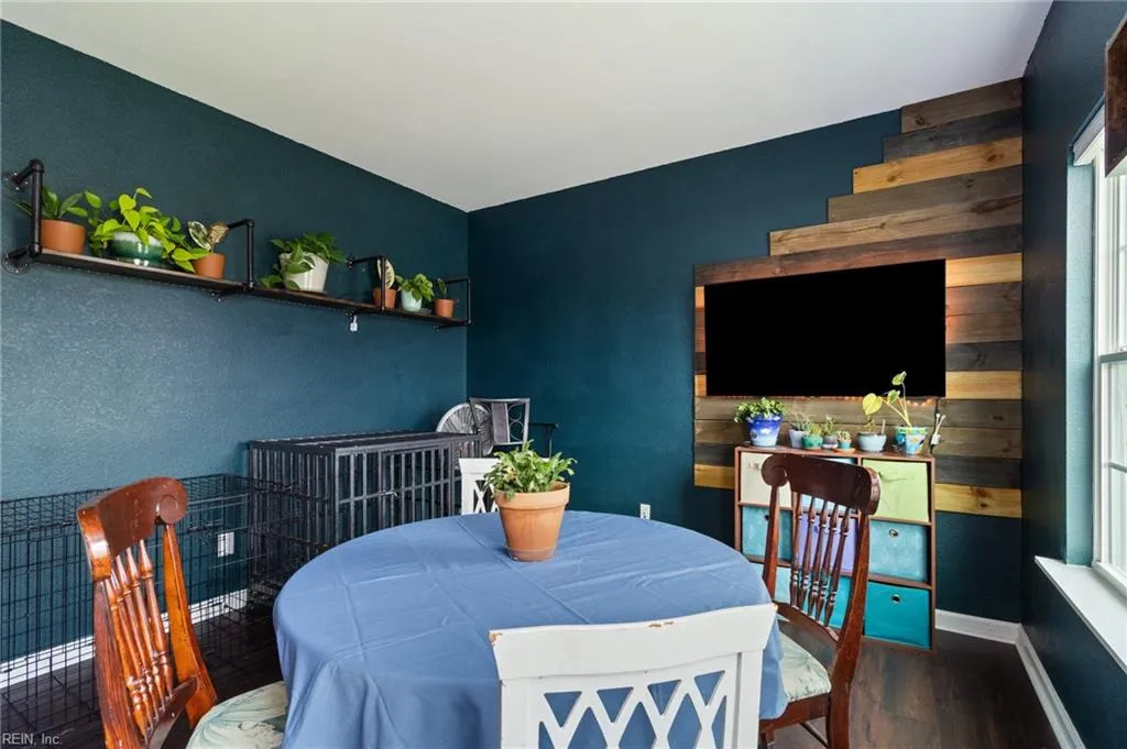 Moyock, North Carolina 27958, United States, 5 Bedrooms Bedrooms, ,4 BathroomsBathrooms,Residential,Active,169848