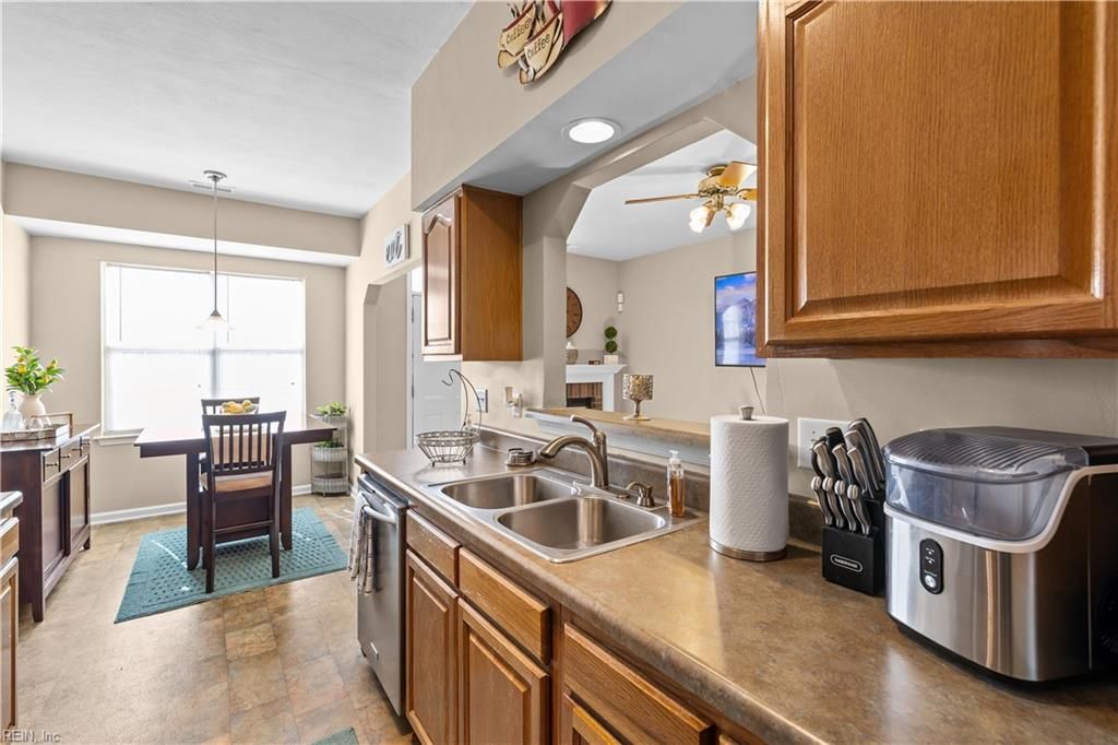 Photo of 5627 Rivermill Circle, Portsmouth, VA 23703 (MLS # 10623244)