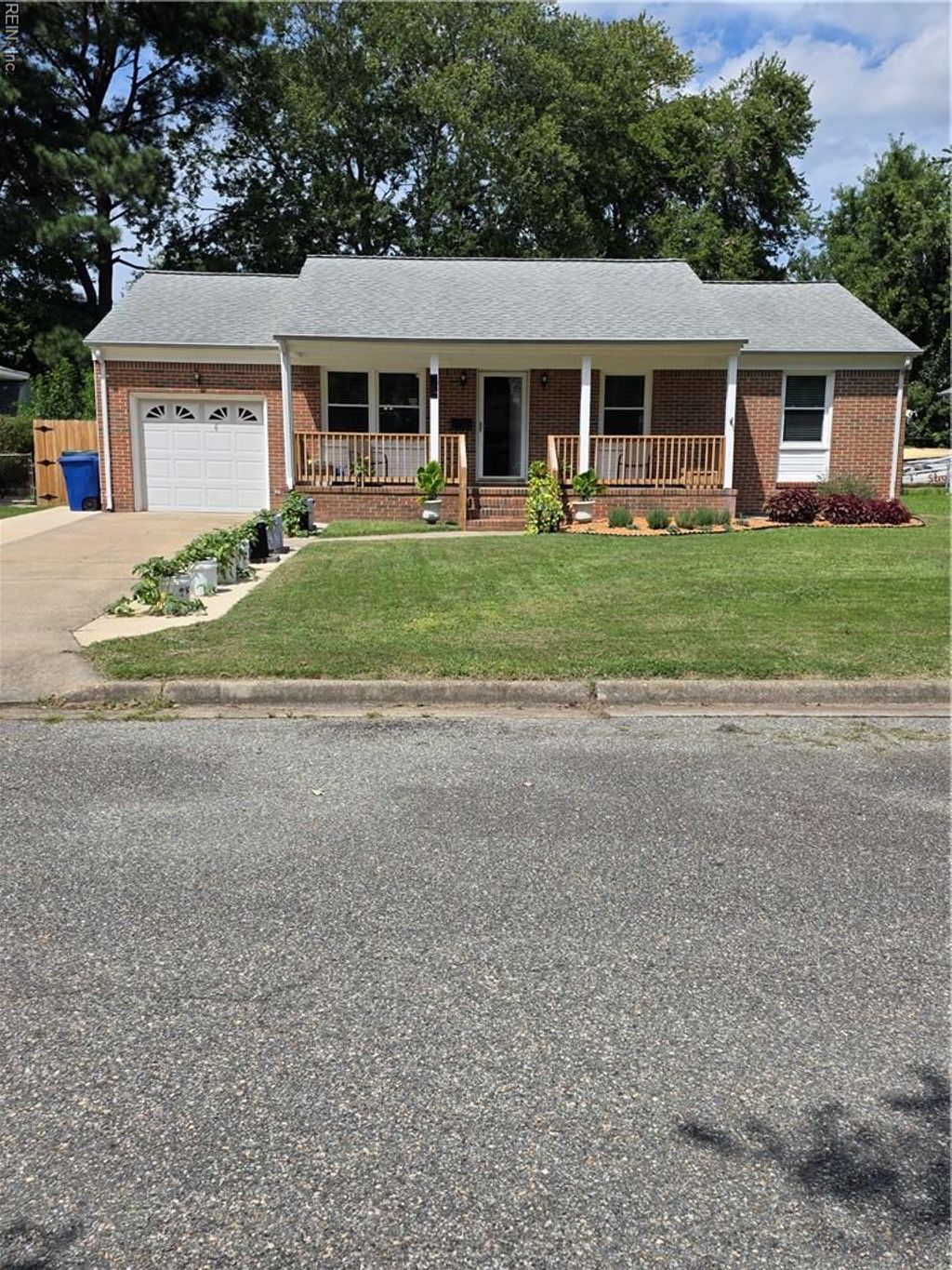 Photo of 273 Exeter Road, Newport News, VA 23602 (MLS # 10624082)