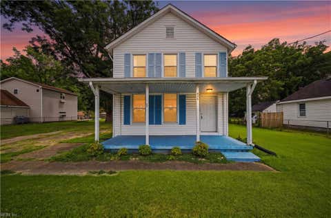 Photo for 826 Pecan Point Rd RD