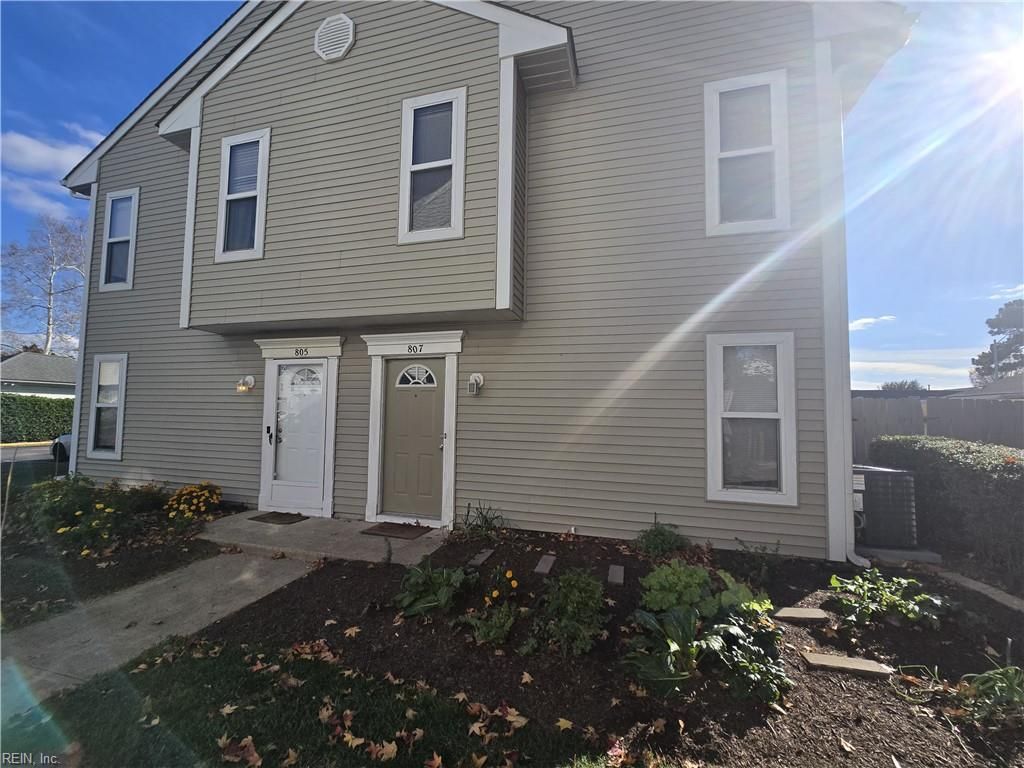 Photo of 807 Zircon Court, Virginia Beach, VA 23462 (MLS # 10613746)