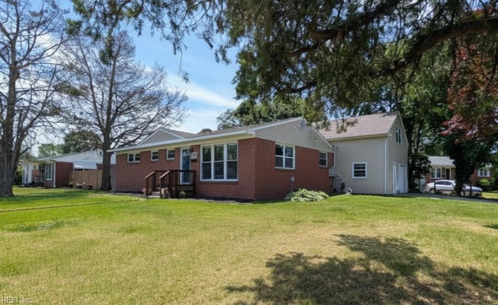 Photo of 8069 Lynnbrook Drive, Norfolk, VA 23518 (MLS # 10634328)