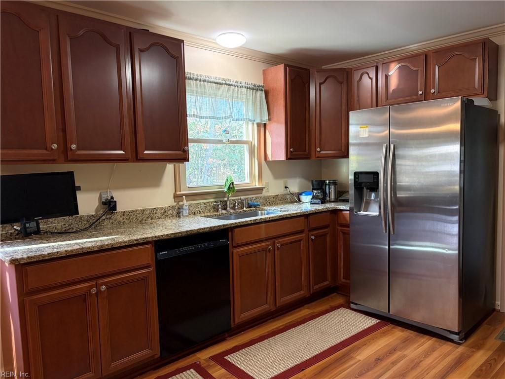 Photo of 108 Dawson Drive, Seaford, VA 23696 (MLS # 10628205)