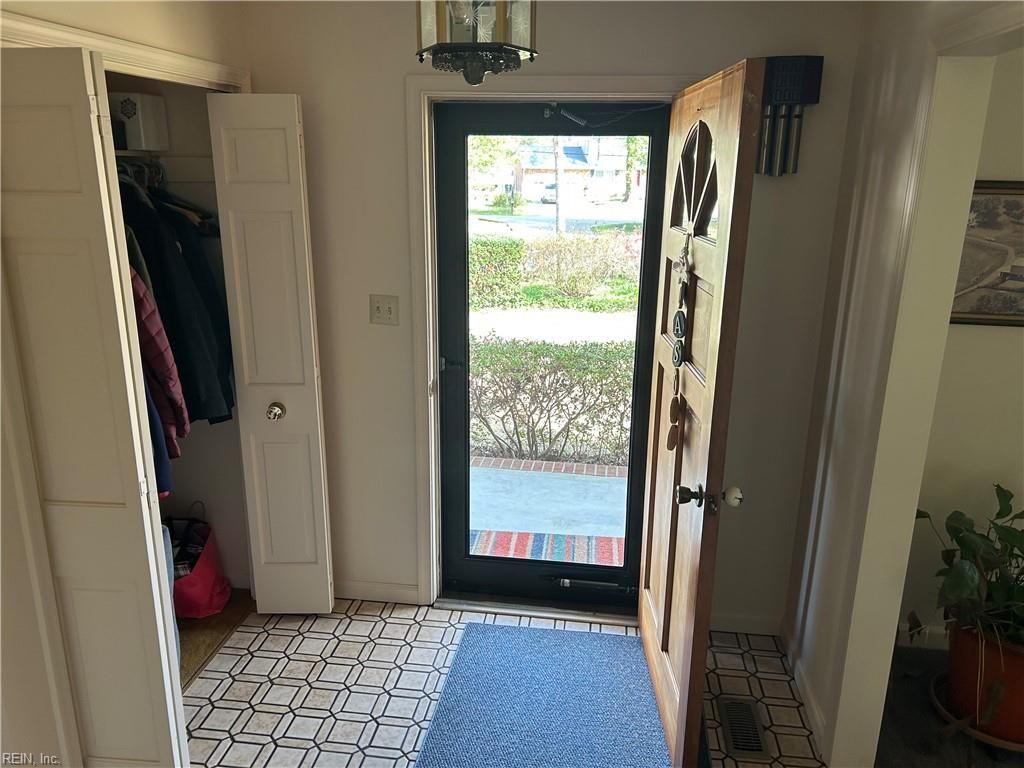 Photo of 108 Dawson Drive, Seaford, VA 23696 (MLS # 10628205)