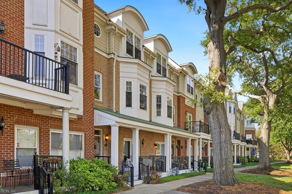 Photo of 1035 Bolling Avenue, Norfolk, VA 23508 (MLS # 10631596)