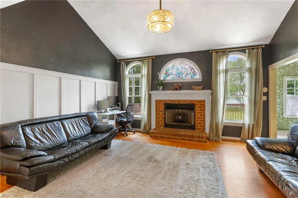 Franklin, Virginia 23851, United States, 4 Bedrooms Bedrooms, ,3 BathroomsBathrooms,Residential,Active,104136