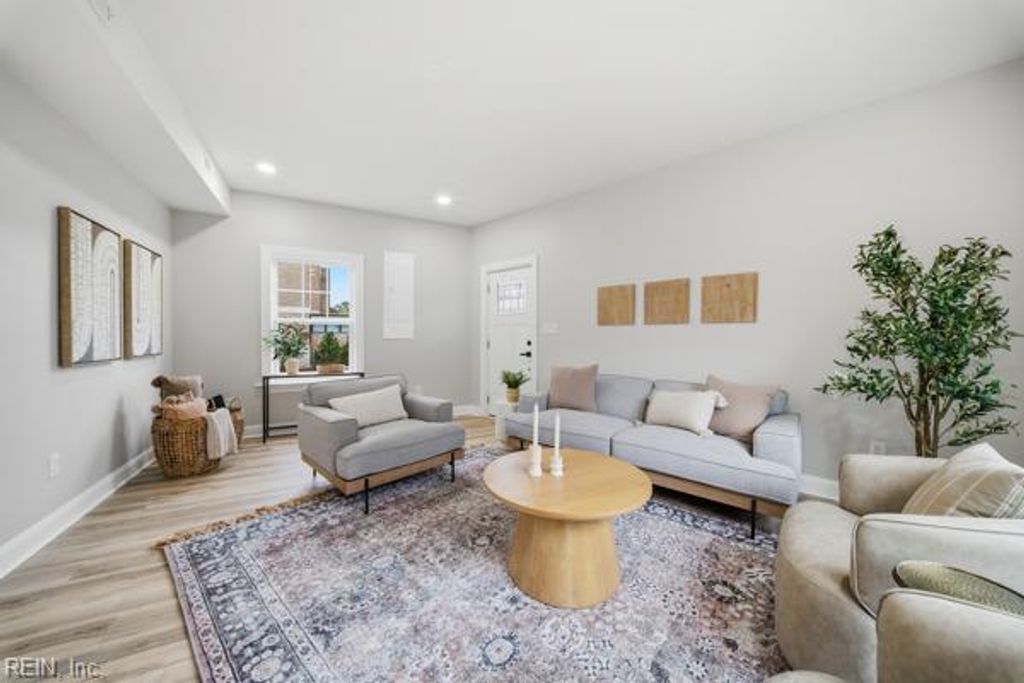 Photo of 410 W 38th Street, Norfolk, VA 23508 (MLS # 10608177)