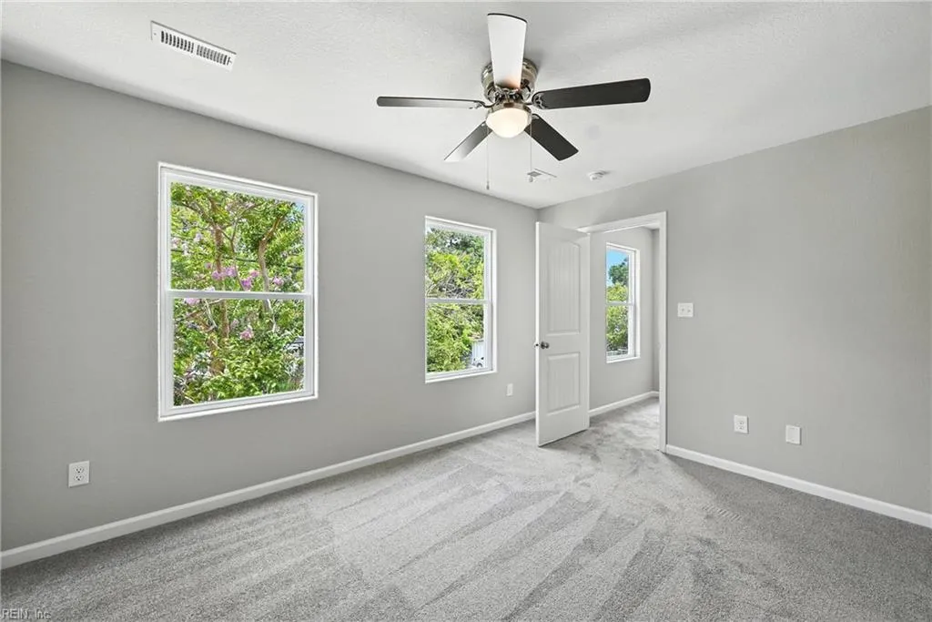 Norfolk, Virginia 23513, United States, 4 Bedrooms Bedrooms, ,3 BathroomsBathrooms,Residential,Active,191774