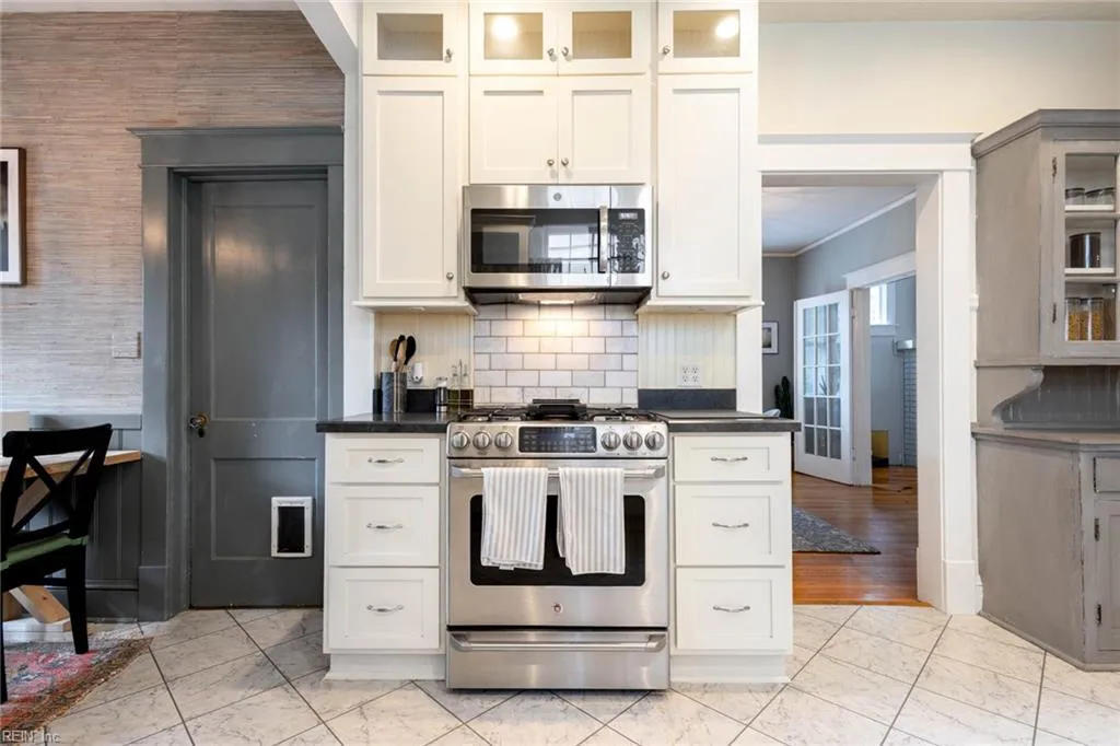 Norfolk, Virginia 23517, United States, 4 Bedrooms Bedrooms, ,2 BathroomsBathrooms,Residential,Active,178818