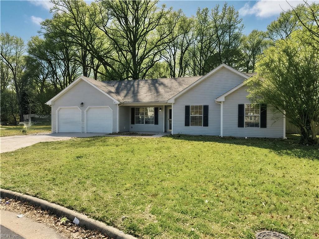 Photo of 211 Misty Ridge Lane, Suffolk, VA 23434 (MLS # 10623613)