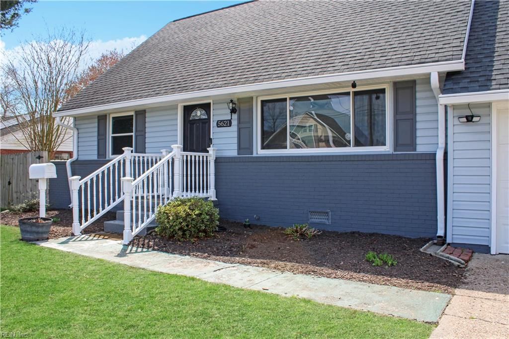 Photo of 5621 Hatteras Road, Virginia Beach, VA 23462 (MLS # 10625201)