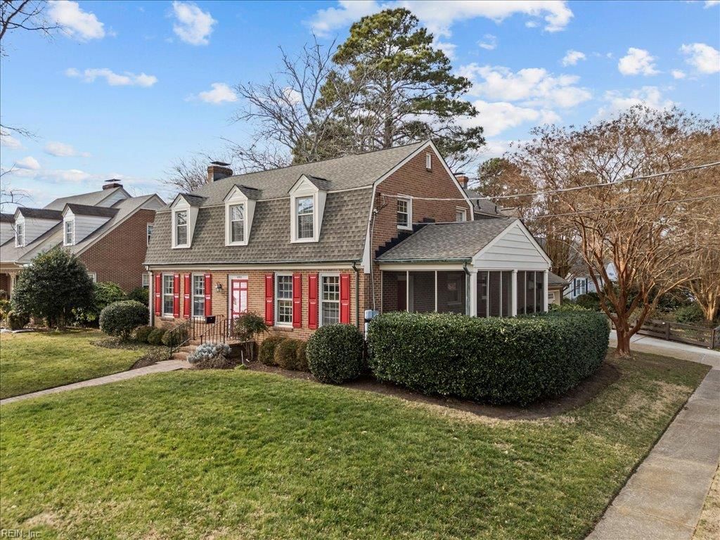Photo of 4207 Chesapeake Avenue, Hampton, VA 23669 (MLS # 10627252)