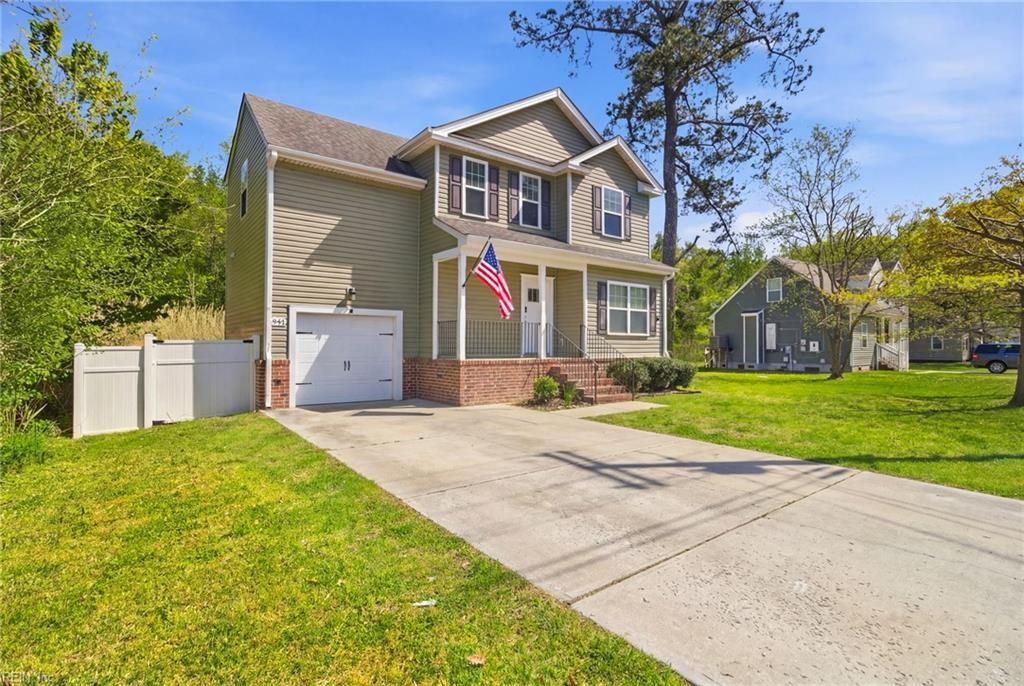Photo of 941 Michael Drive, Chesapeake, VA 23323 (MLS # 10629011)