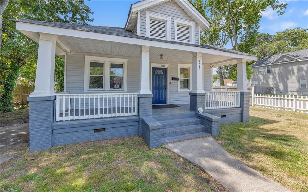 Photo of 2100 Nashville Avenue, Portsmouth, VA 23704 (MLS # 10633484)