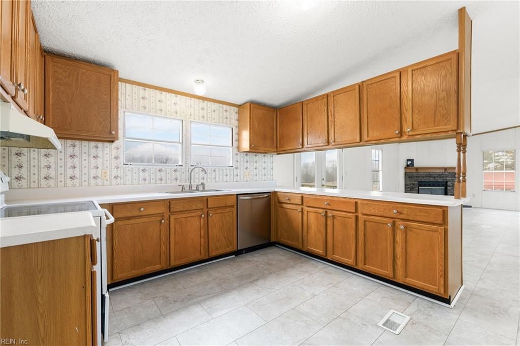 Photo of 2000 Pine Log Road, Skippers, VA 23879 (MLS # 10620834)