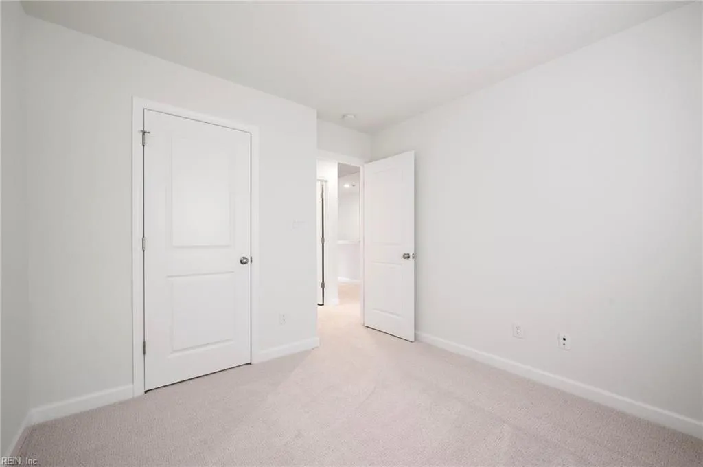 Suffolk, Virginia 23435, United States, 2 Bedrooms Bedrooms, ,3 BathroomsBathrooms,Residential,Active,194352