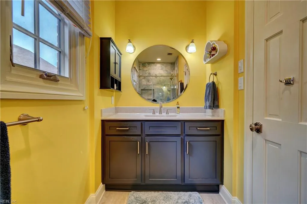 Norfolk, Virginia 23507, United States, 5 Bedrooms Bedrooms, ,5 BathroomsBathrooms,Residential,Active,95689