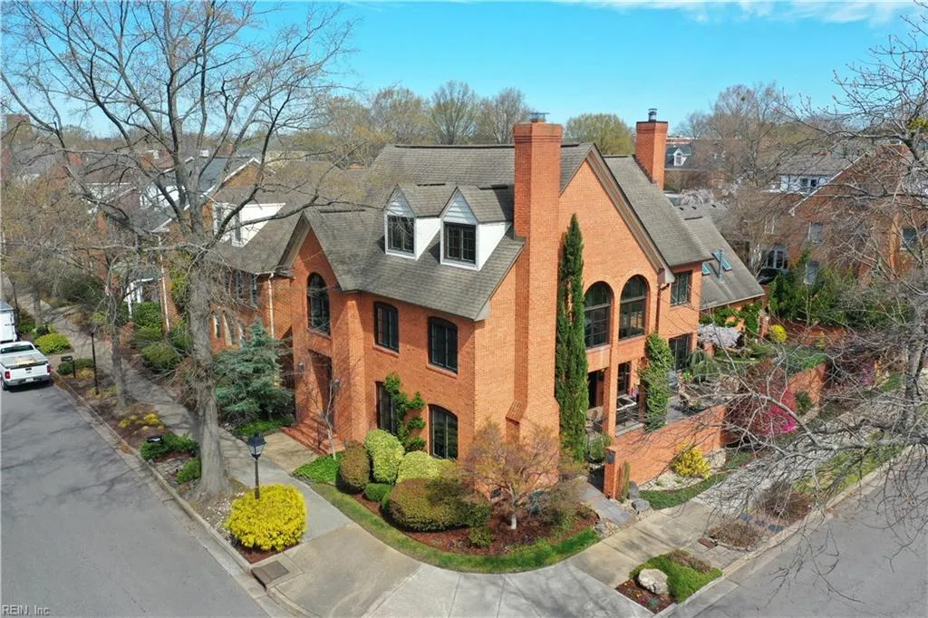 Norfolk, Virginia 23507, United States, 5 Bedrooms Bedrooms, ,5 BathroomsBathrooms,Residential,Active,95689