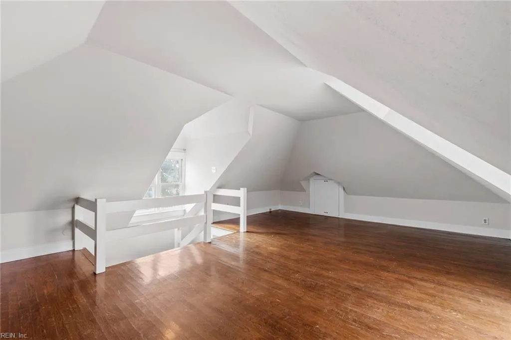 Norfolk, Virginia 23507, United States, 1 Bedroom Bedrooms, ,1 BathroomBathrooms,Residential,Active,202828