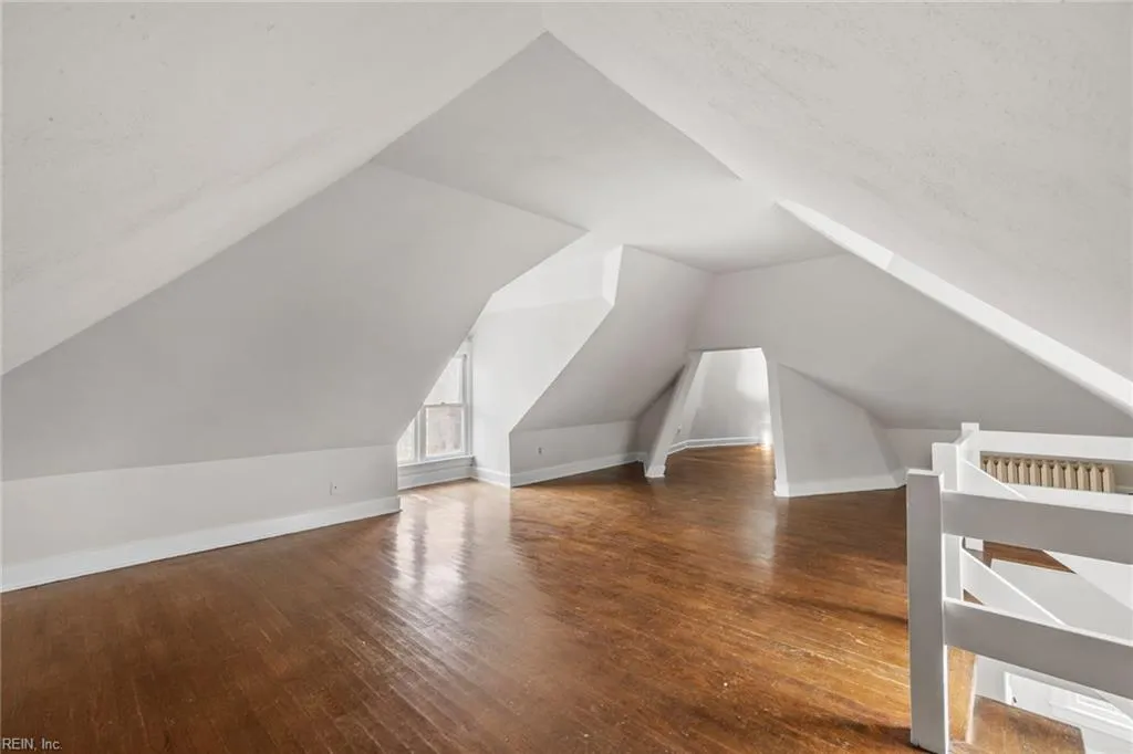 Norfolk, Virginia 23507, United States, 1 Bedroom Bedrooms, ,1 BathroomBathrooms,Residential,Active,202828