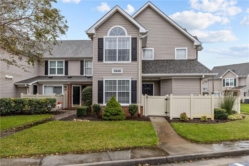 Photo of 3848 Lasalle Drive #101, Virginia Beach, VA 23453 (MLS # 10619077)