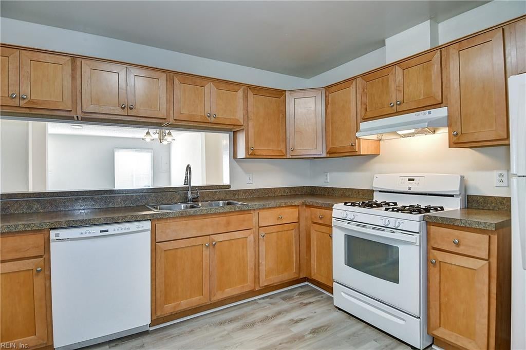 Photo of 603 Sheafe Court, Virginia Beach, VA 23454 (MLS # 10653696)