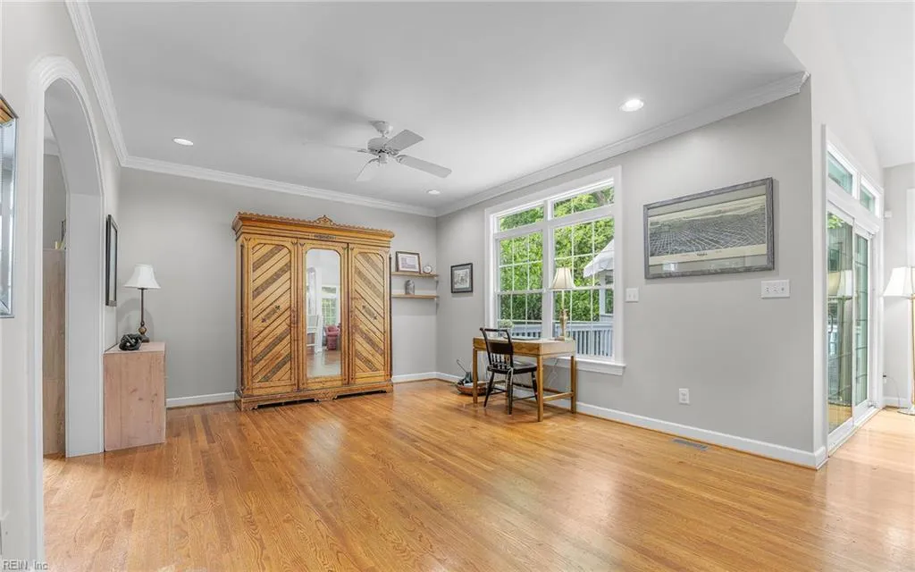 Smithfield, Virginia 23430, United States, 5 Bedrooms Bedrooms, ,3 BathroomsBathrooms,Residential,Active,189362