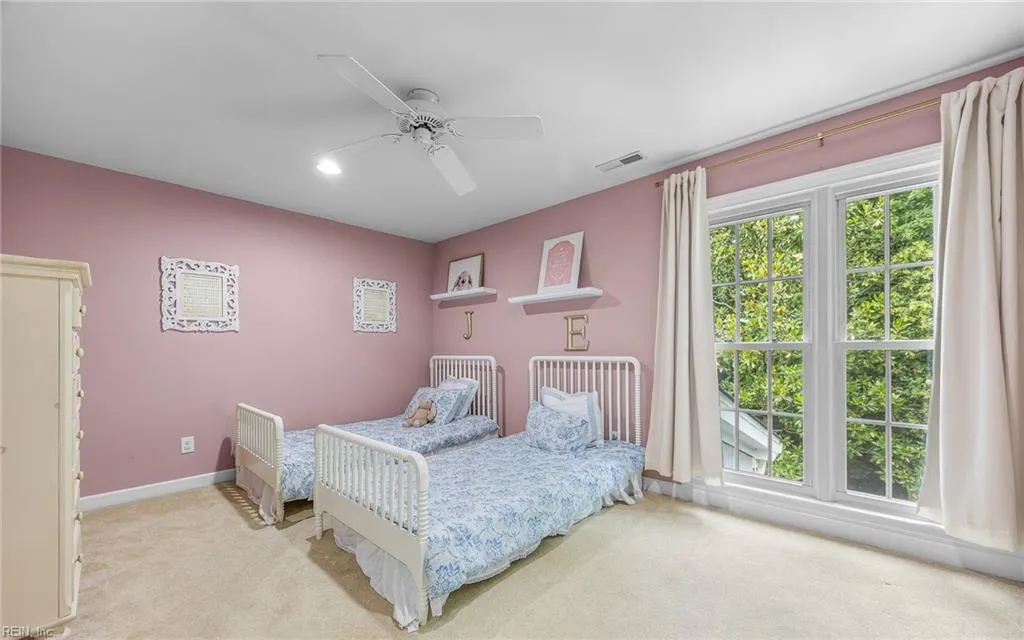 Smithfield, Virginia 23430, United States, 5 Bedrooms Bedrooms, ,3 BathroomsBathrooms,Residential,Active,189362