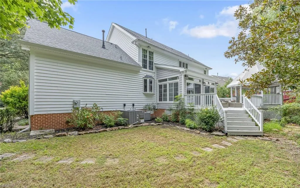 Smithfield, Virginia 23430, United States, 5 Bedrooms Bedrooms, ,3 BathroomsBathrooms,Residential,Active,189362