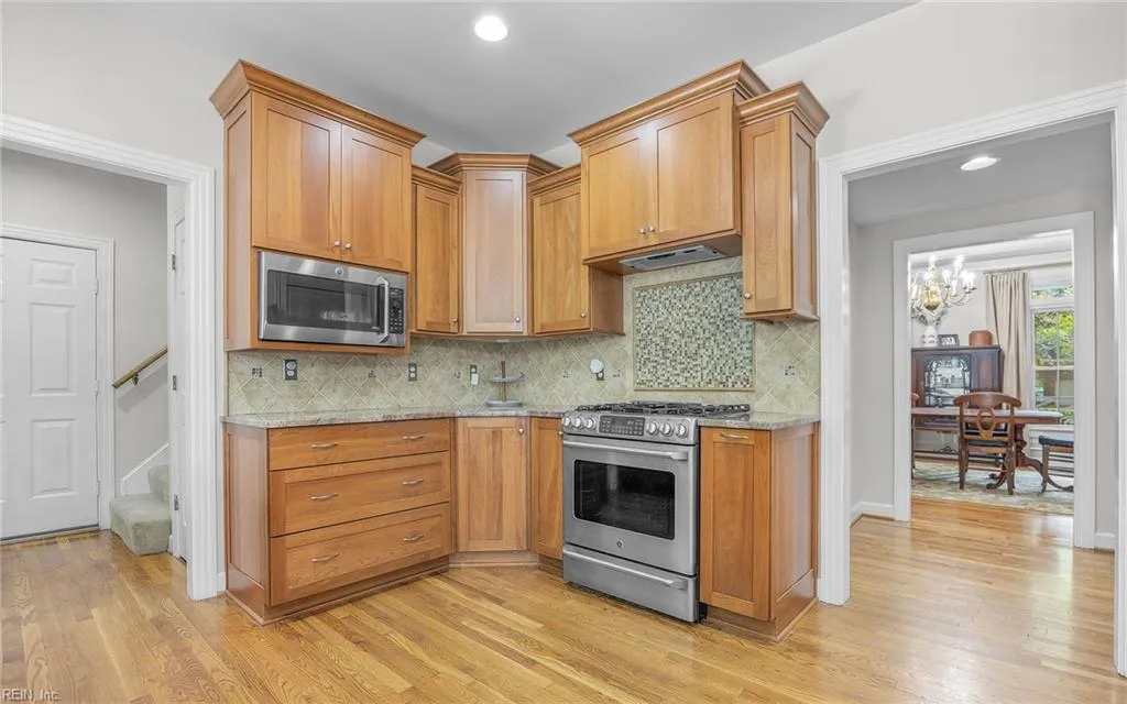 Smithfield, Virginia 23430, United States, 5 Bedrooms Bedrooms, ,3 BathroomsBathrooms,Residential,Active,189362