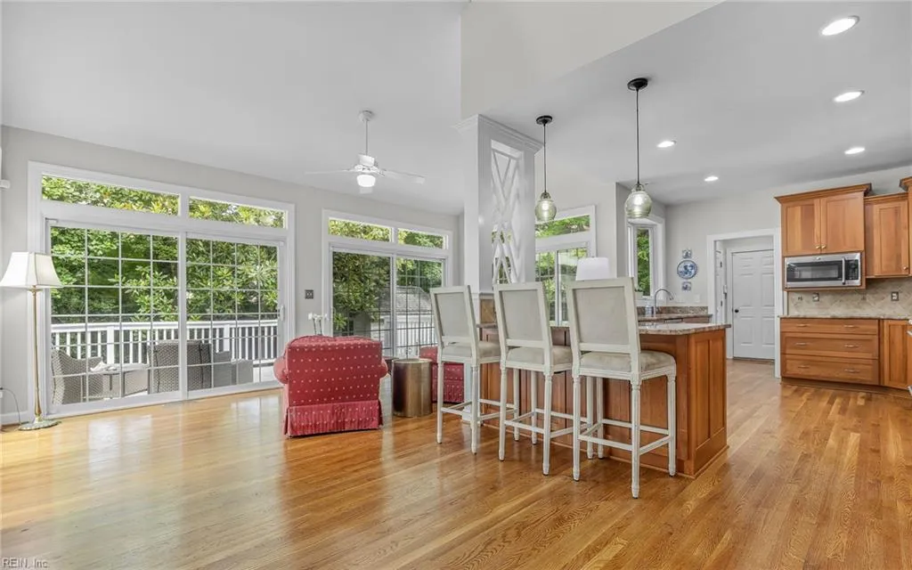 Smithfield, Virginia 23430, United States, 5 Bedrooms Bedrooms, ,3 BathroomsBathrooms,Residential,Active,189362