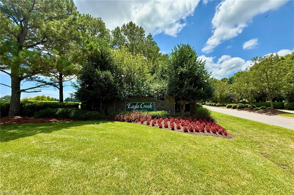 109 Green View RD